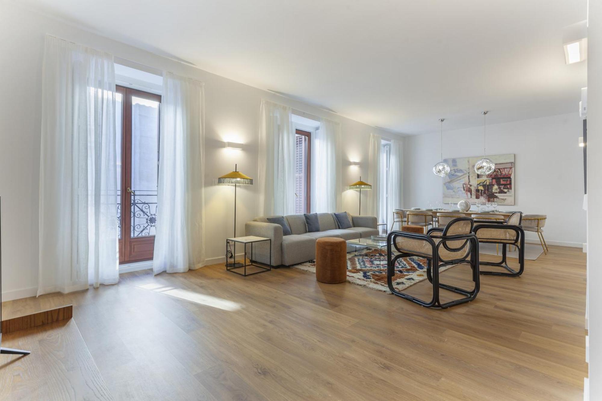 Апартаменты Cibeles Luxe In Мадрид Экстерьер фото